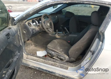 2012 Ford Mustang V6 z USA, uszkodzony, nr VIN 1ZVBP8AM5C5214622